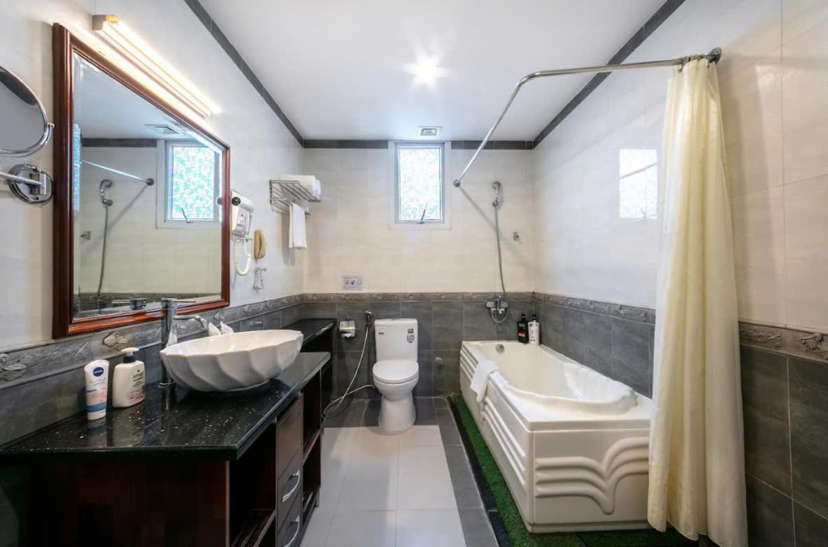 A25 Hotel - 15 Tran Quoc Toan Hanoi Exterior photo